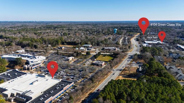 4104 Green Chase Way, Apex, NC 27539