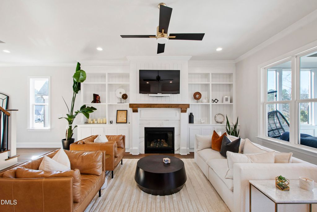 4104 Green Chase Way, Apex, NC 27539