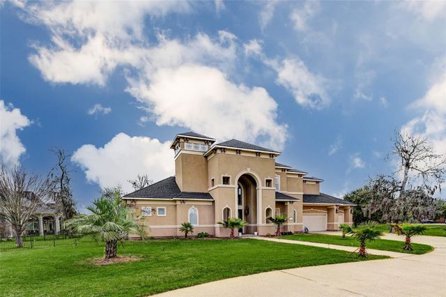 9003 Knightwood Court, Richmond, TX 77469