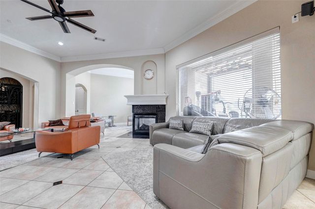 9003 Knightwood Court, Richmond, TX 77469