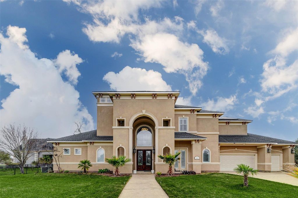 9003 Knightwood Court, Richmond, TX 77469