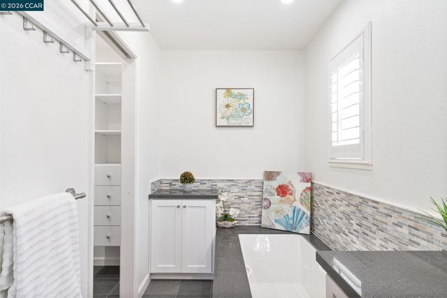 3279 Cheryl Cir, Pleasanton, CA 94588