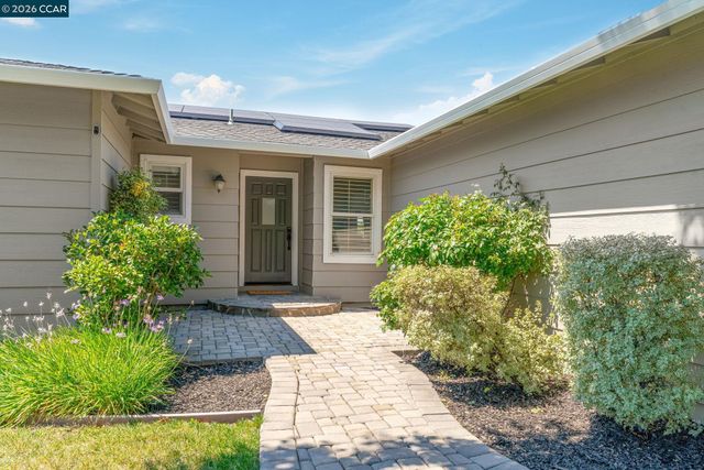 3279 Cheryl Cir, Pleasanton, CA 94588