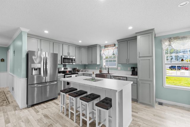 3027 Thoroughfare Ct, Conway, SC 29526