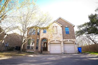 11608 Spicewood PKWY 38, Austin, TX 78750
