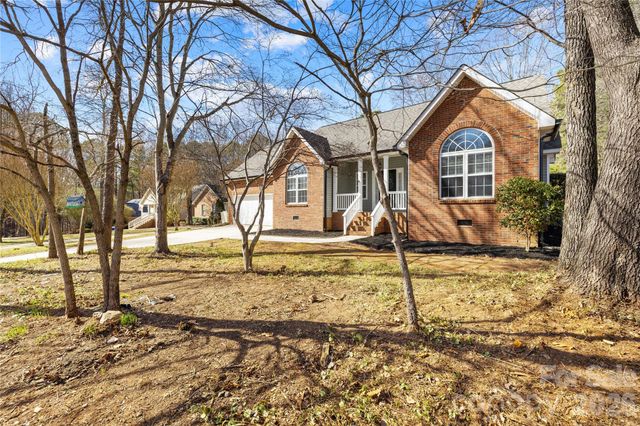 108 Woodstork Cove Road, Mooresville, NC 28117