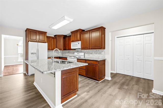 108 Woodstork Cove Road, Mooresville, NC 28117