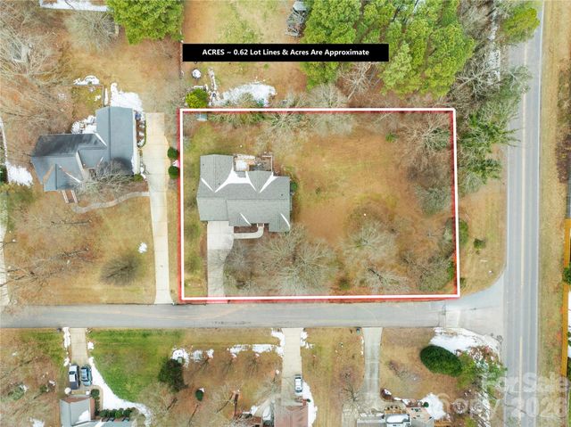 108 Woodstork Cove Road, Mooresville, NC 28117