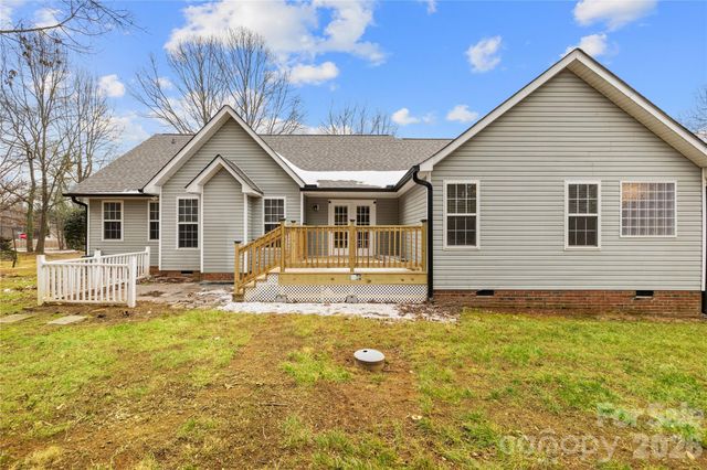 108 Woodstork Cove Road, Mooresville, NC 28117