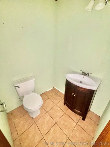 904 N Broadway Street, Stigler, OK 74462