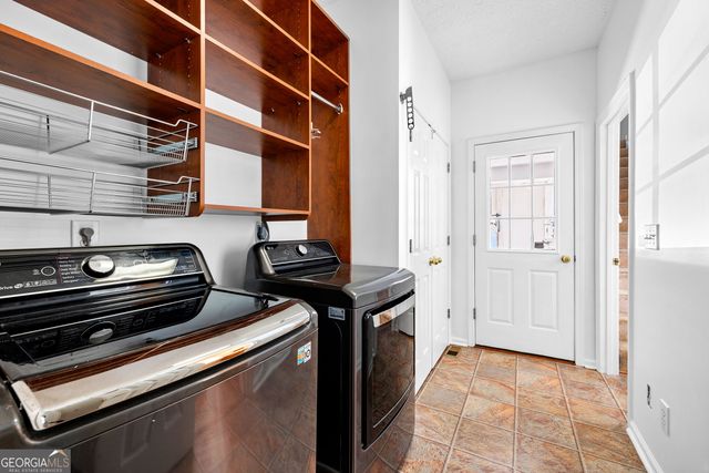 259 Strathmore Drive, Sharpsburg, GA 30277