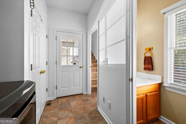 259 Strathmore Drive, Sharpsburg, GA 30277
