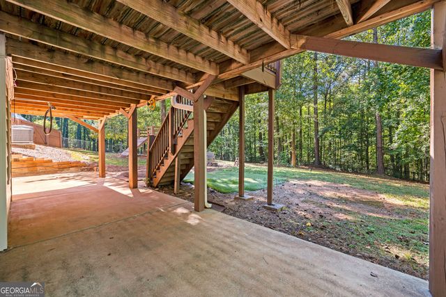 259 Strathmore Drive, Sharpsburg, GA 30277