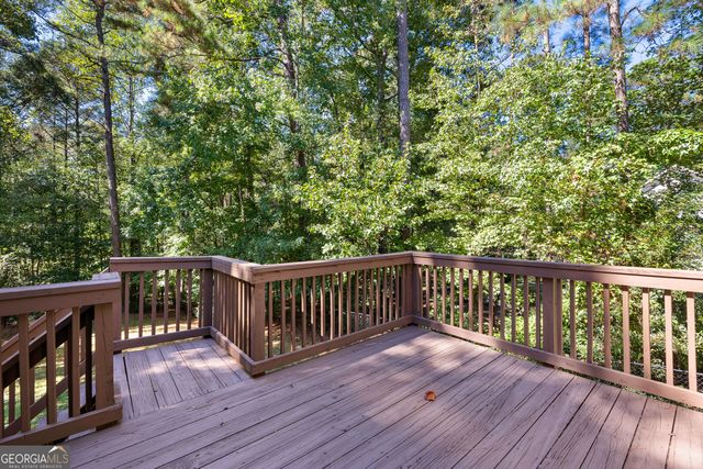 259 Strathmore Drive, Sharpsburg, GA 30277