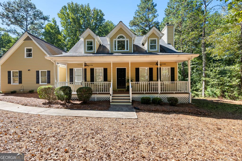 259 Strathmore Drive, Sharpsburg, GA 30277