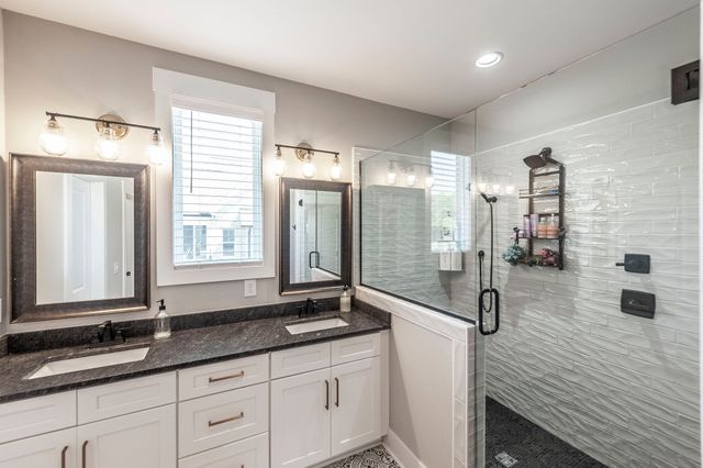 977 Westbrook Dr, Gallatin, TN 37066