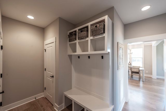 977 Westbrook Dr, Gallatin, TN 37066