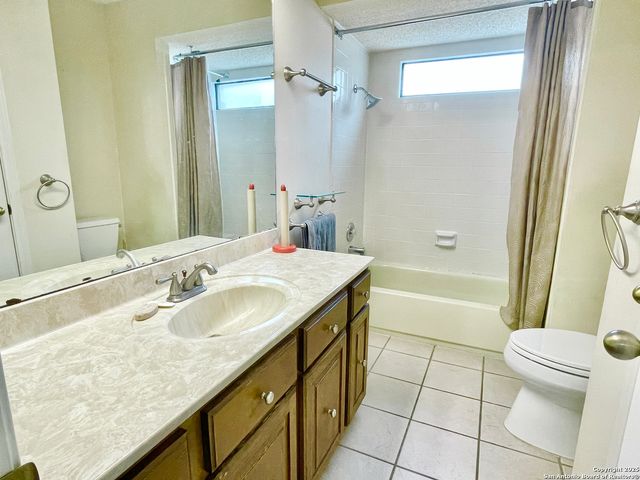 7738 Chambers Rd Apt 403, San Antonio, TX 78229