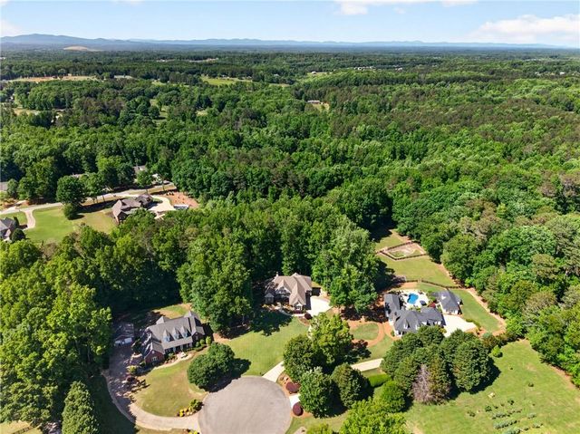 3955 Ineal Drive, Cumming, GA 30028