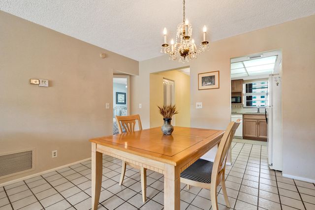 308 GOLFVIEW Road 406, North Palm Beach, FL 33408