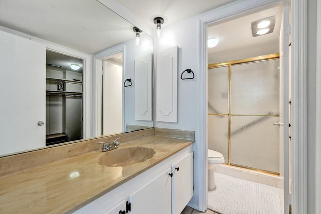 308 GOLFVIEW Road 406, North Palm Beach, FL 33408