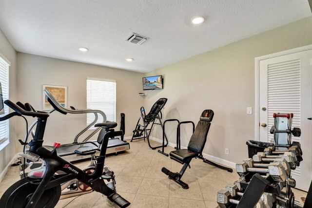 308 GOLFVIEW Road 406, North Palm Beach, FL 33408