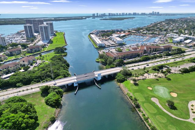 308 GOLFVIEW Road 406, North Palm Beach, FL 33408
