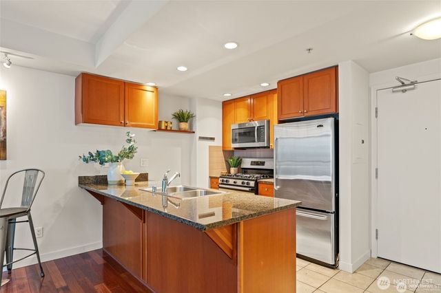 1420 Terry Avenue #201, Seattle, WA 98101