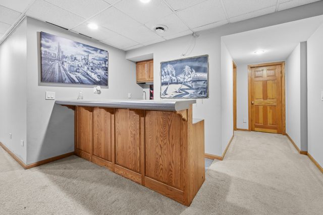 938 Stonehaven Court, Elgin, IL 60124