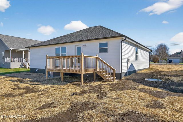 1311 Cook Rd, Crossville, TN 38555