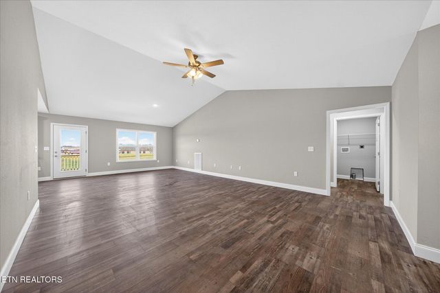 1311 Cook Rd, Crossville, TN 38555