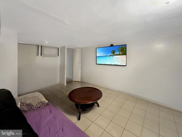 610 HAMPTON DR, Oxon Hill, MD 20745