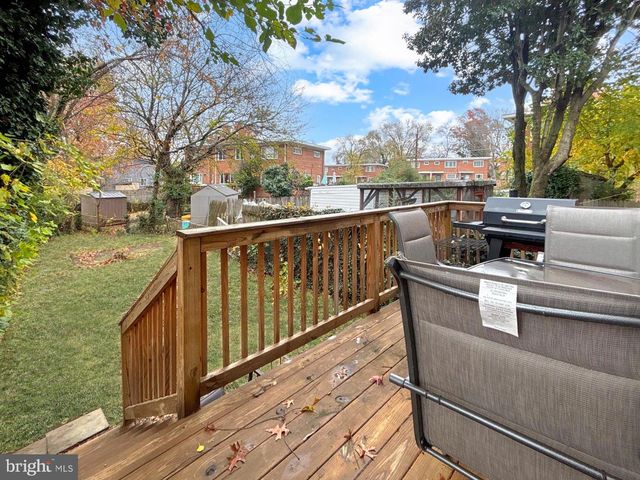 610 HAMPTON DR, Oxon Hill, MD 20745