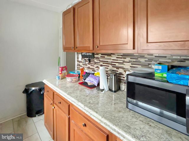 610 HAMPTON DR, Oxon Hill, MD 20745