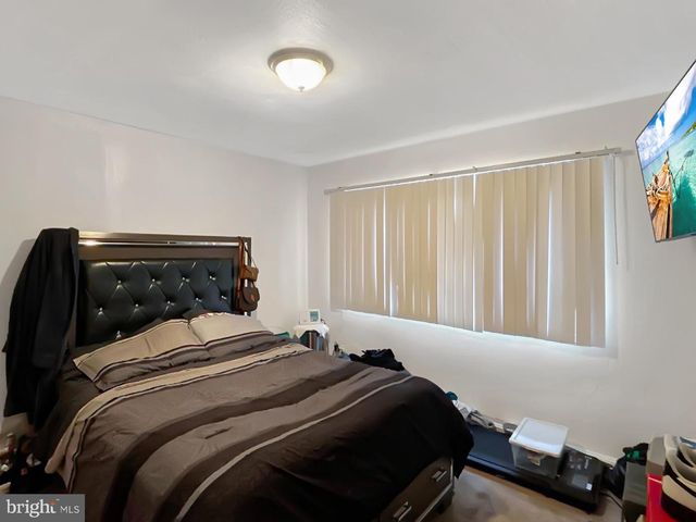 610 HAMPTON DR, Oxon Hill, MD 20745