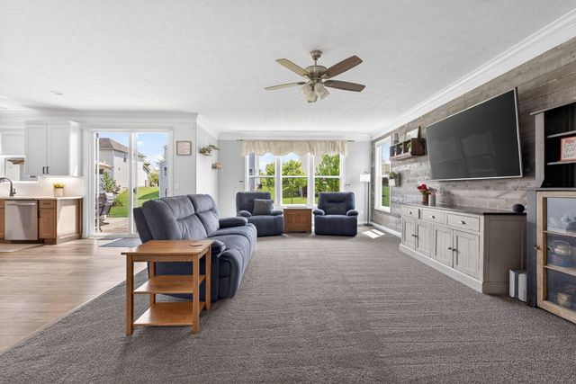 148 Rosscommon Drive, Sunbury, OH 43074