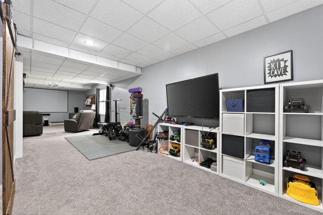 148 Rosscommon Drive, Sunbury, OH 43074