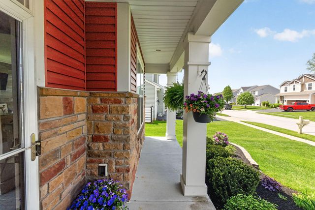 148 Rosscommon Drive, Sunbury, OH 43074