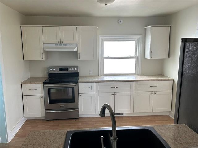 204 W Grand Avenue #1 & 2, Chippewa Falls, WI 54729