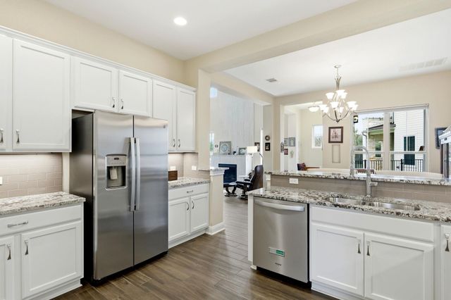 2408 Chambray CT 38, Austin, TX 78748