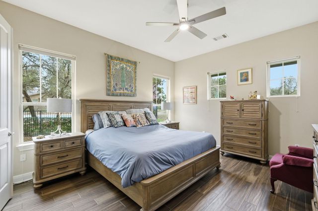 2408 Chambray CT 38, Austin, TX 78748