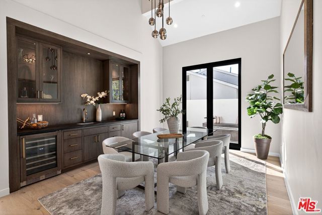 11340 Regent Street, Los Angeles, CA 90066