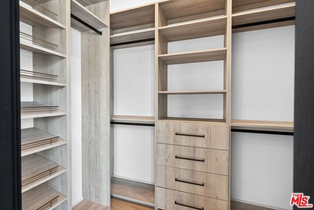 11340 Regent Street, Los Angeles, CA 90066