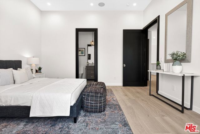 11340 Regent Street, Los Angeles, CA 90066