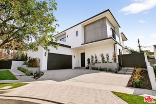 11340 Regent Street, Los Angeles, CA 90066