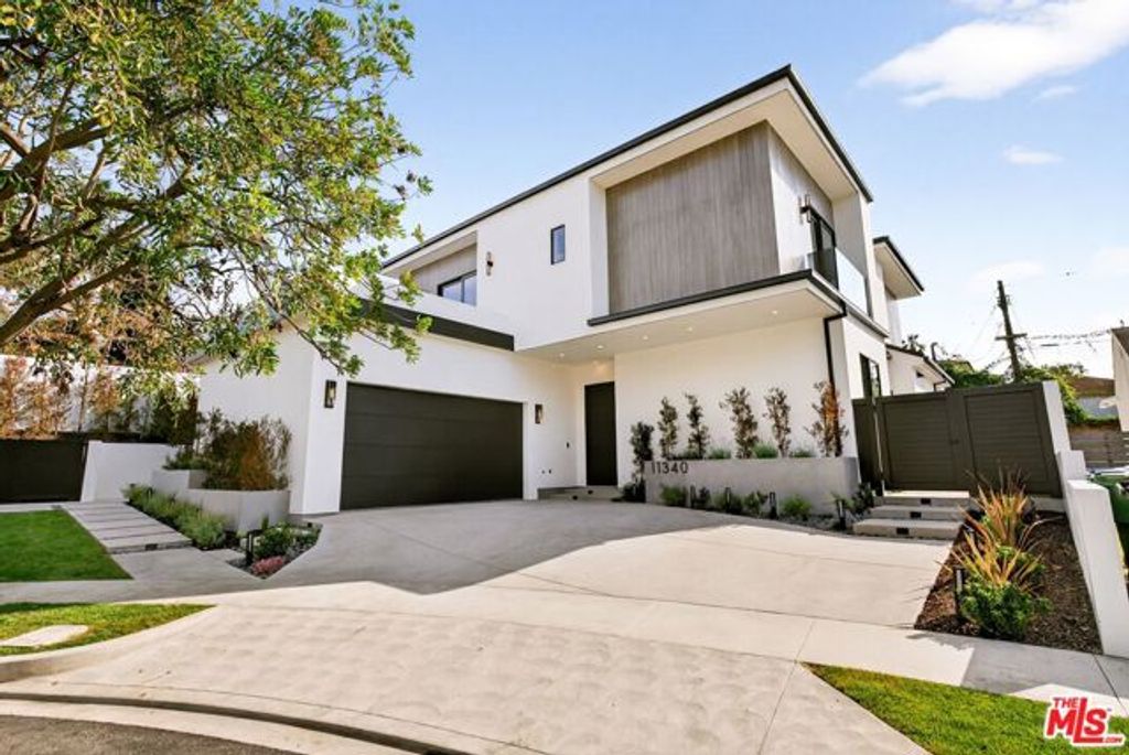 11340 Regent Street, Los Angeles, CA 90066