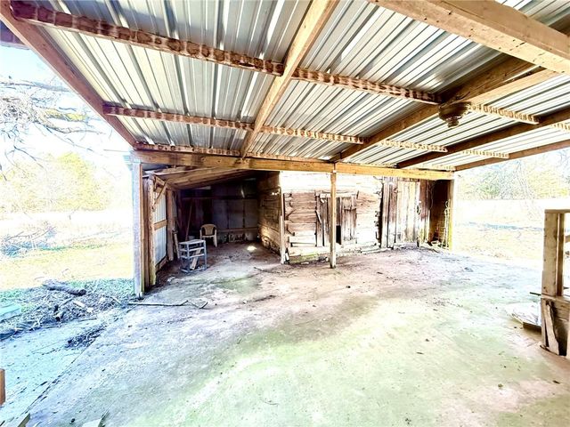 1164 Mountain Spring Road, Delaware, AR 72835
