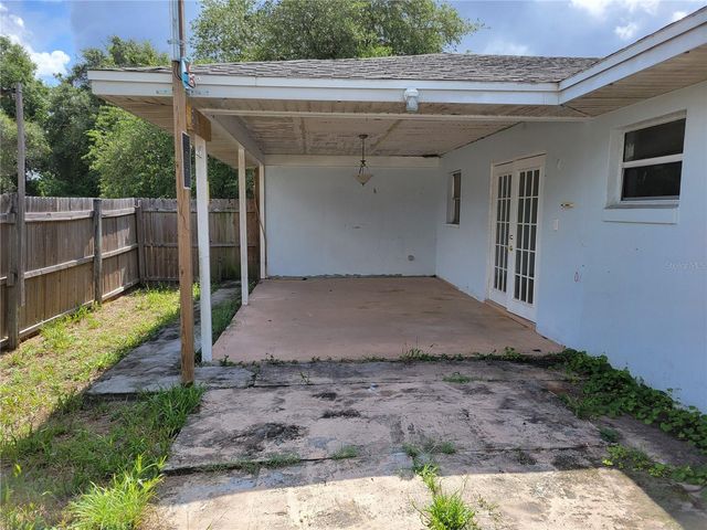 765 HIGHLAND DRIVE, Orange City, FL 32763