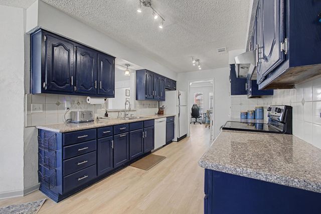 1401 Potomac Drive, Richardson, TX 75081