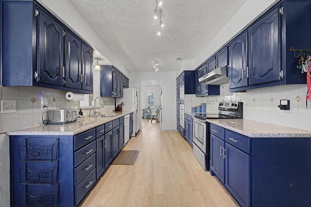 1401 Potomac Drive, Richardson, TX 75081